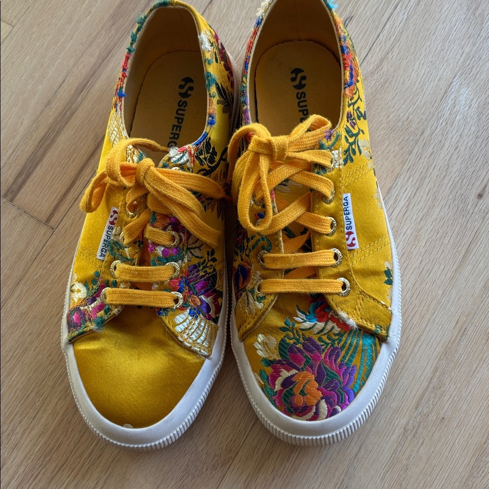 Superga Yellow Sneakers Vibrant Casual Style